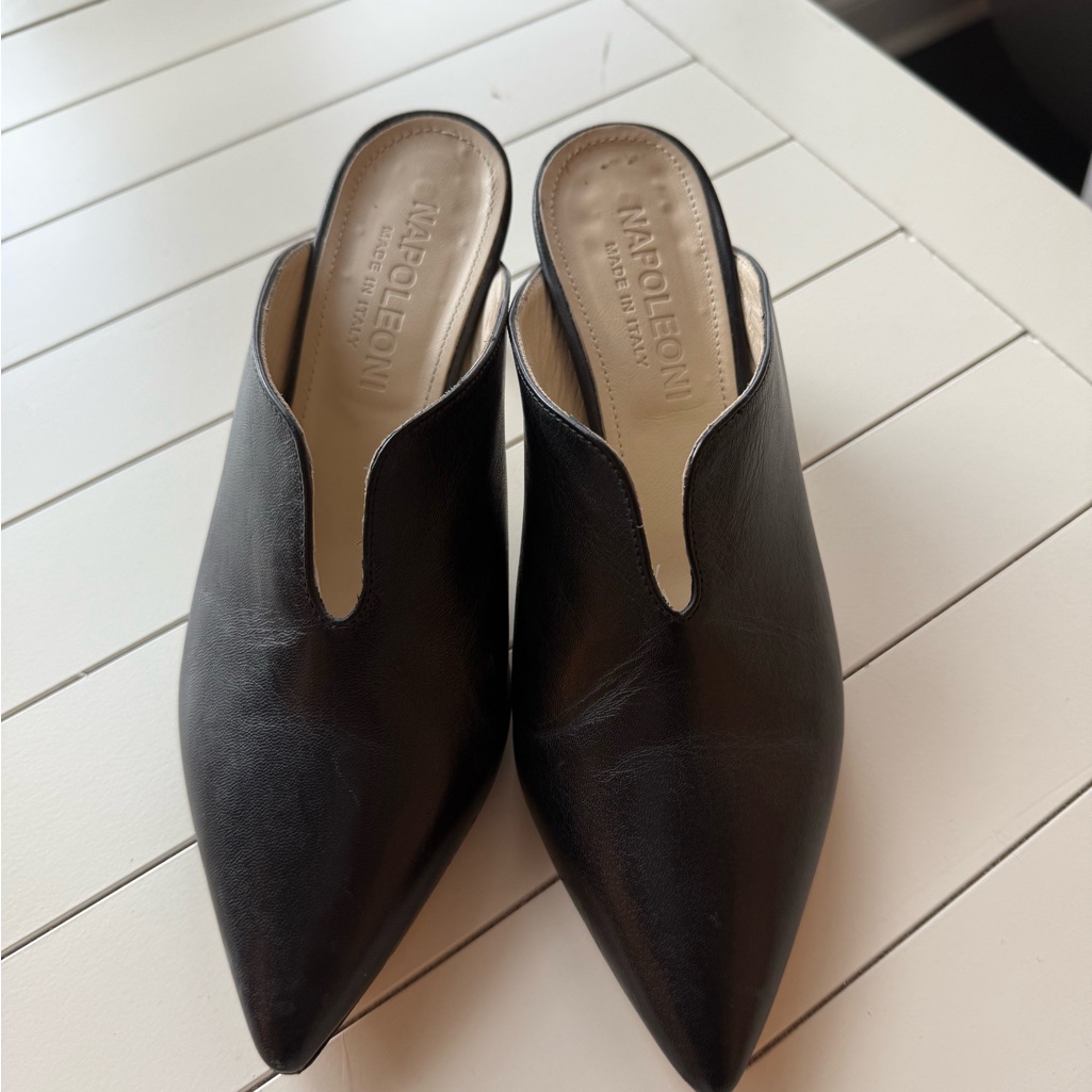 Black Women's Mules